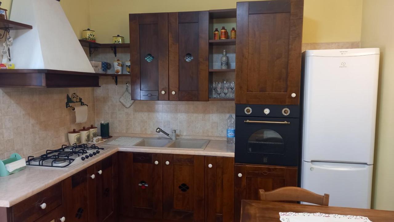 Appartement Domus Claudio à Fiumicino Extérieur photo