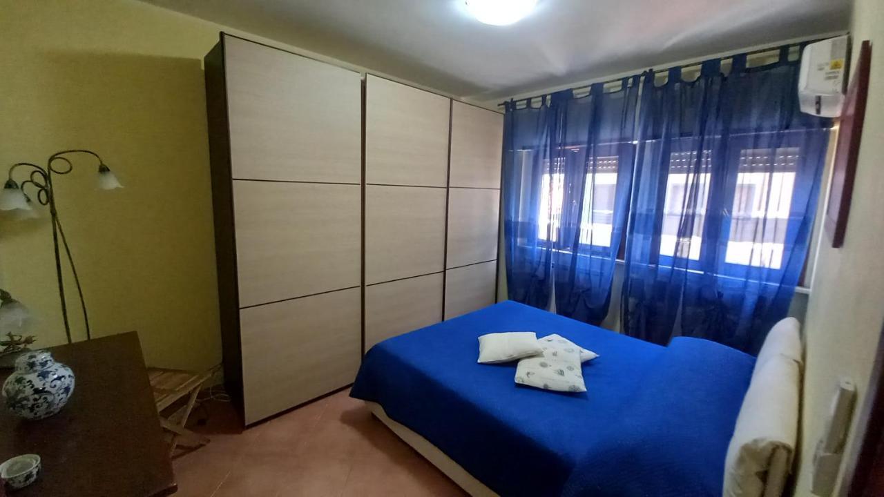 Appartement Domus Claudio à Fiumicino Extérieur photo